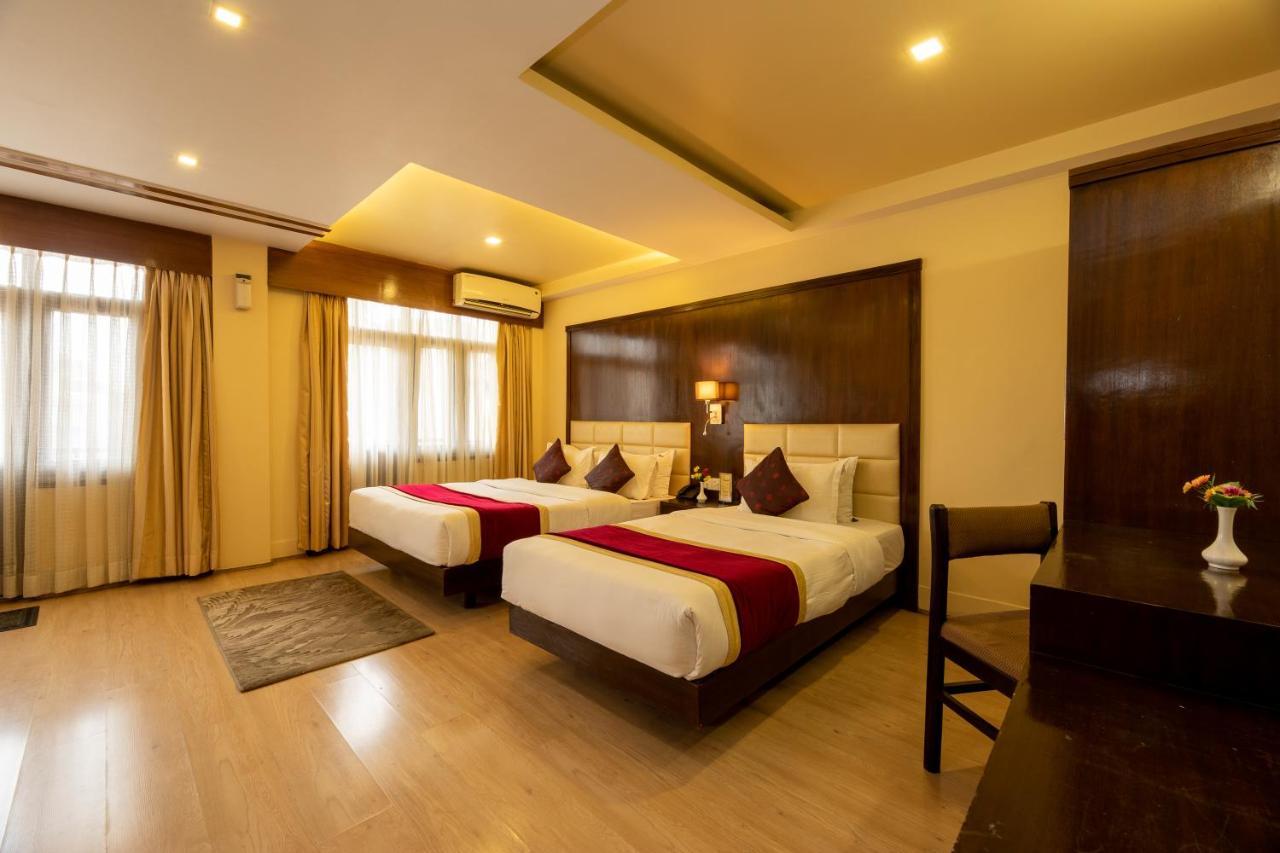 Hotel Thamel Катманду Экстерьер фото